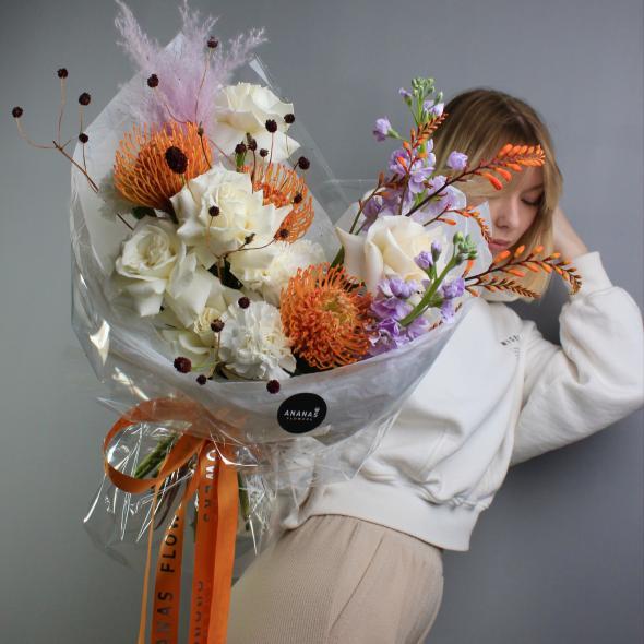 Купить букеты и цветы в Тюмени от Ананас | Доставка точно ко времени Тюмень