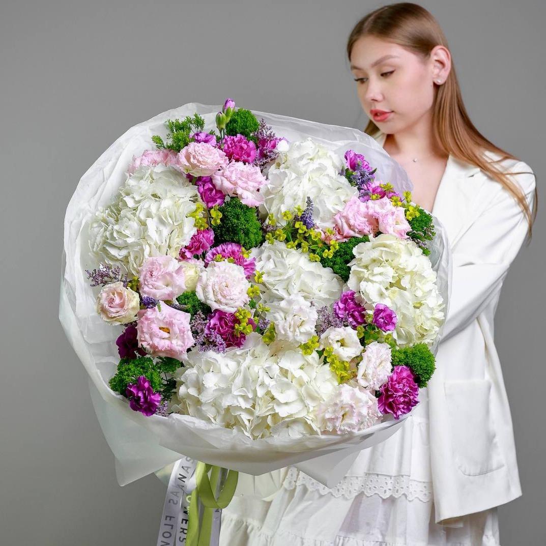 Авторский букет Цветочное поле (в двух размерах)