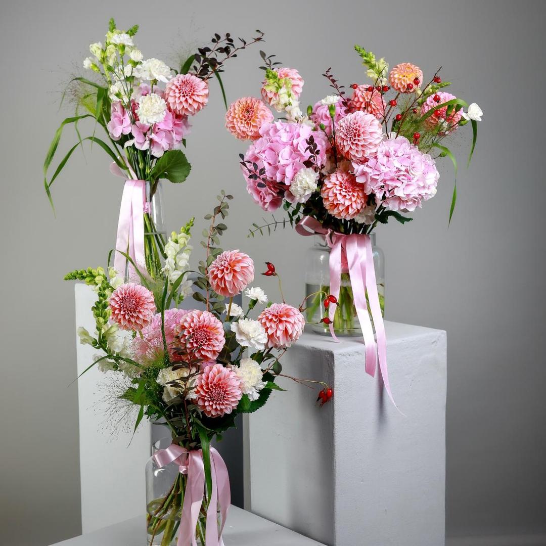 Цветочная подписка в 4-ёх размерах (выгода 20%)