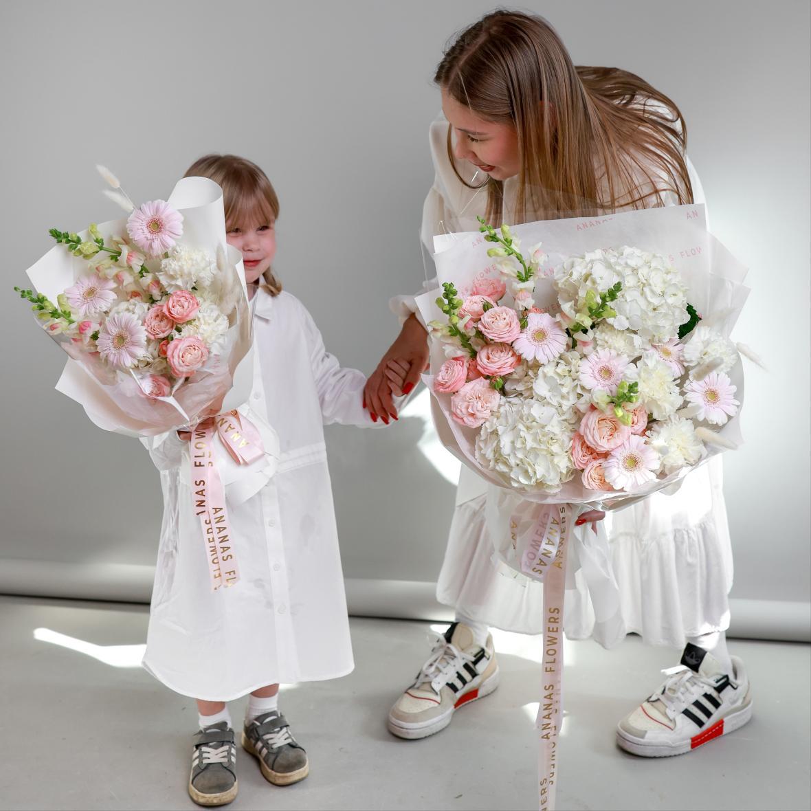 Сет семейный КРУЖЕВА для жены и дочки