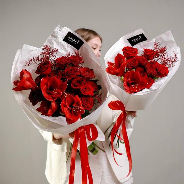 Букет Красный бархат (в двух размерах)