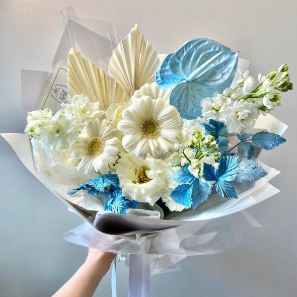 Неоновые сны