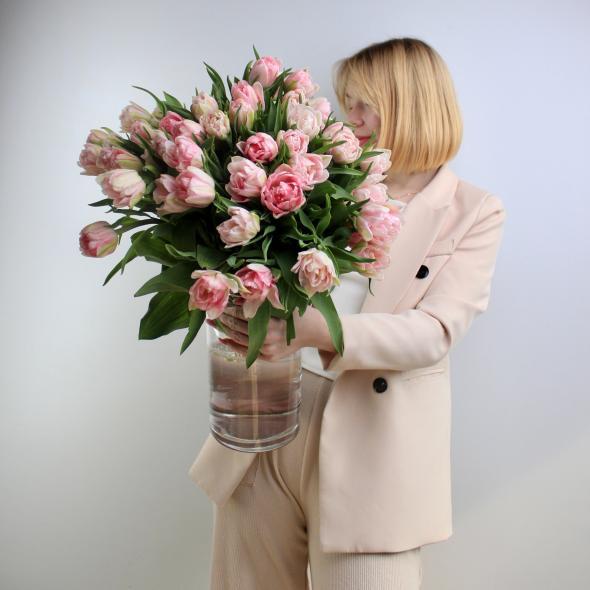 Тюльпан пионовидный