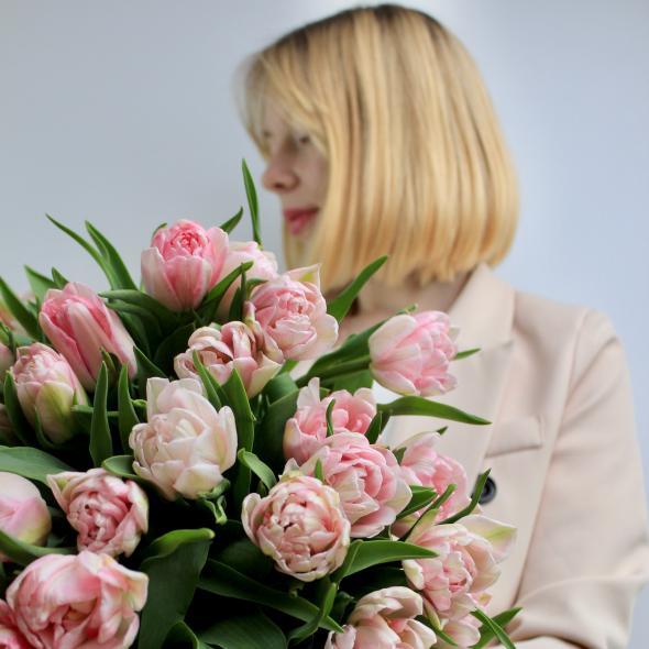 Тюльпан пионовидный