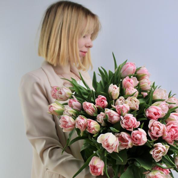 Тюльпан пионовидный