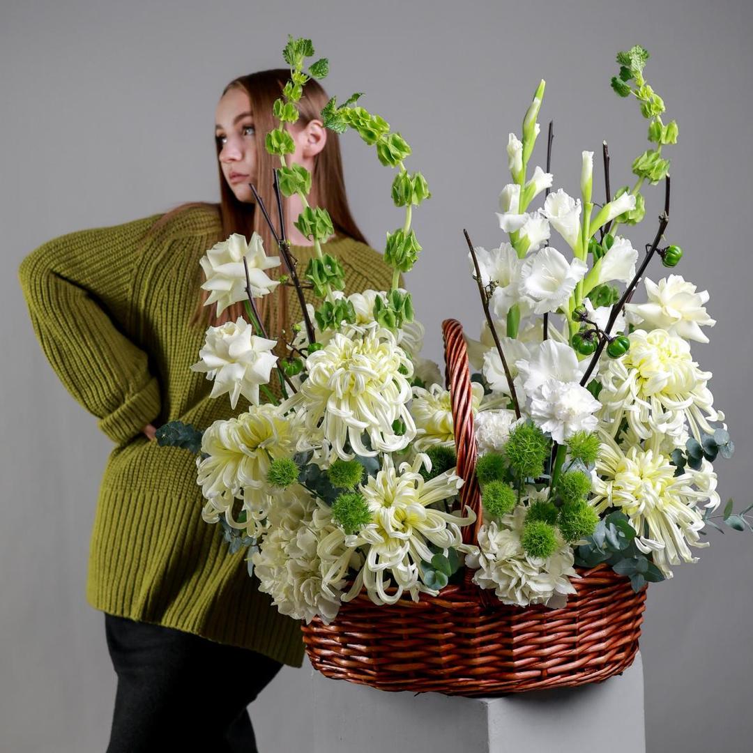 Корзина цветов Зеленое яблоко