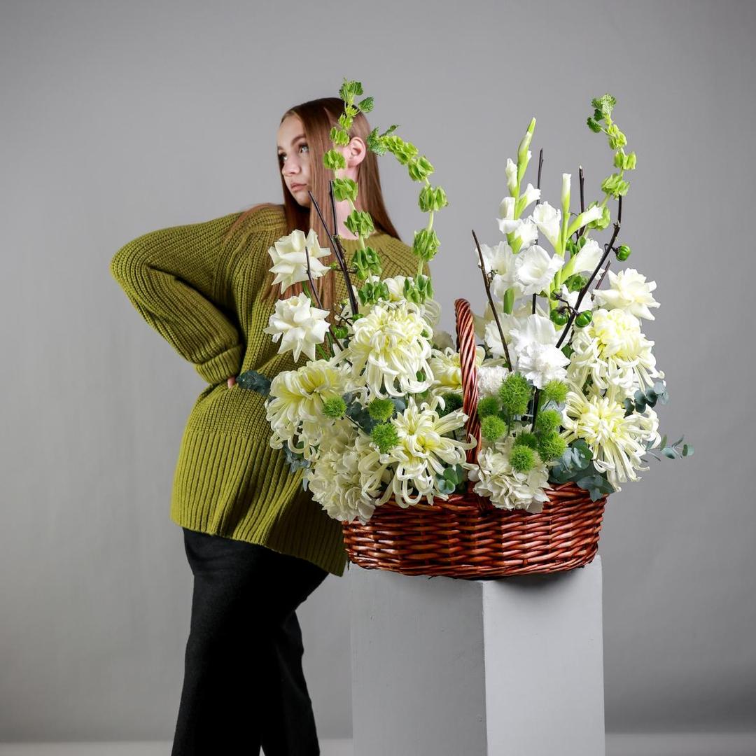 Корзина цветов Зеленое яблоко