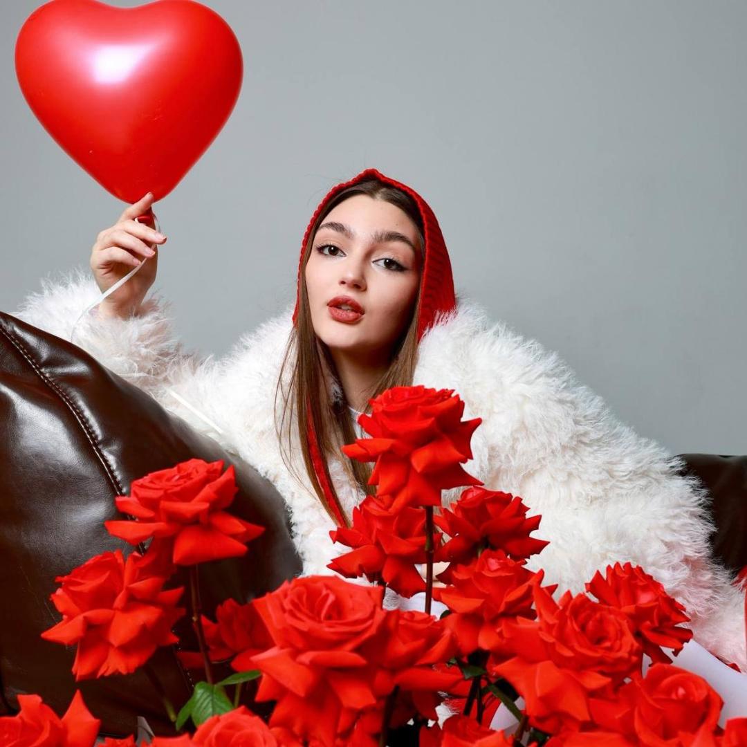 Композиция Миллион алых роз