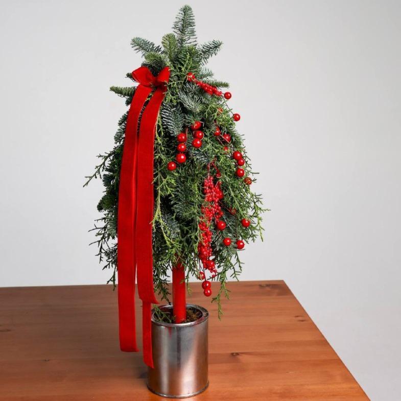 Новогодняя елка в банке в красном оттенке (в двух размерах)