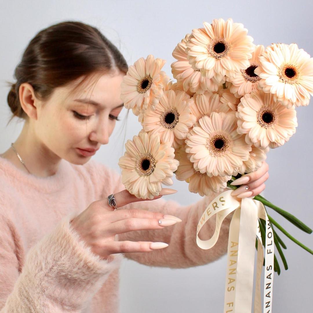 Гербера мини White