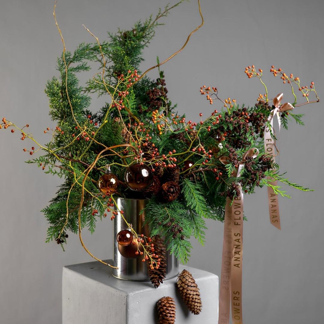 Композиция в банке Елочные шишки