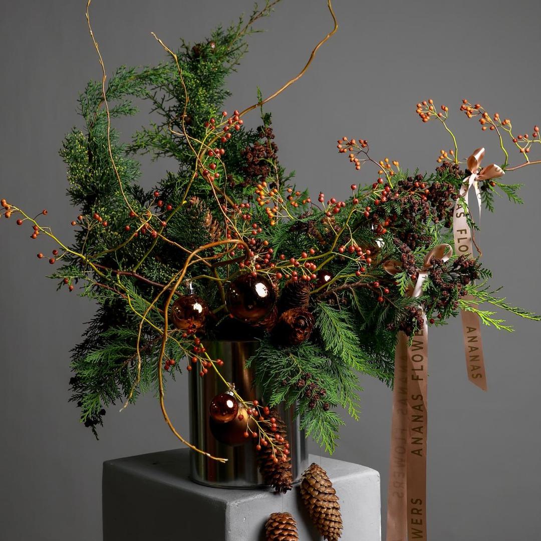 Композиция в банке Елочные шишки