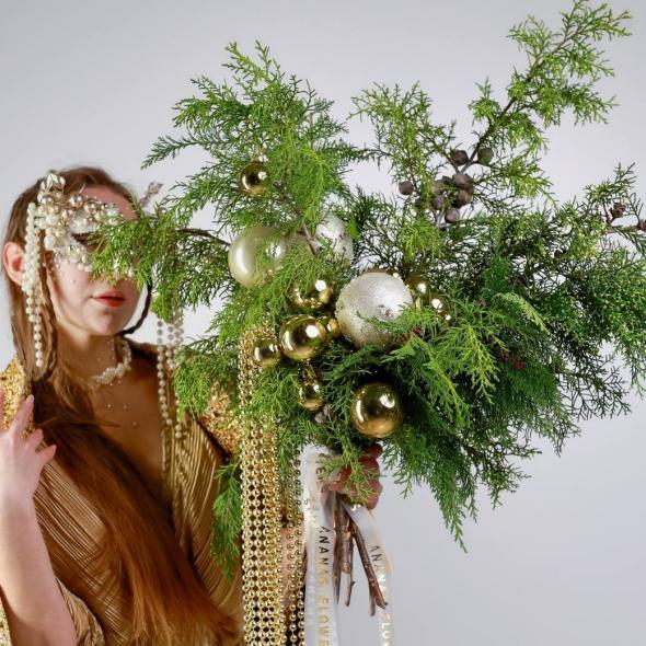 Авторский букет ЗОЛОТОЙ ЗВЕЗДОПАД Авторский букет ЗОЛОТОЙ ЗВЕЗДОПАД